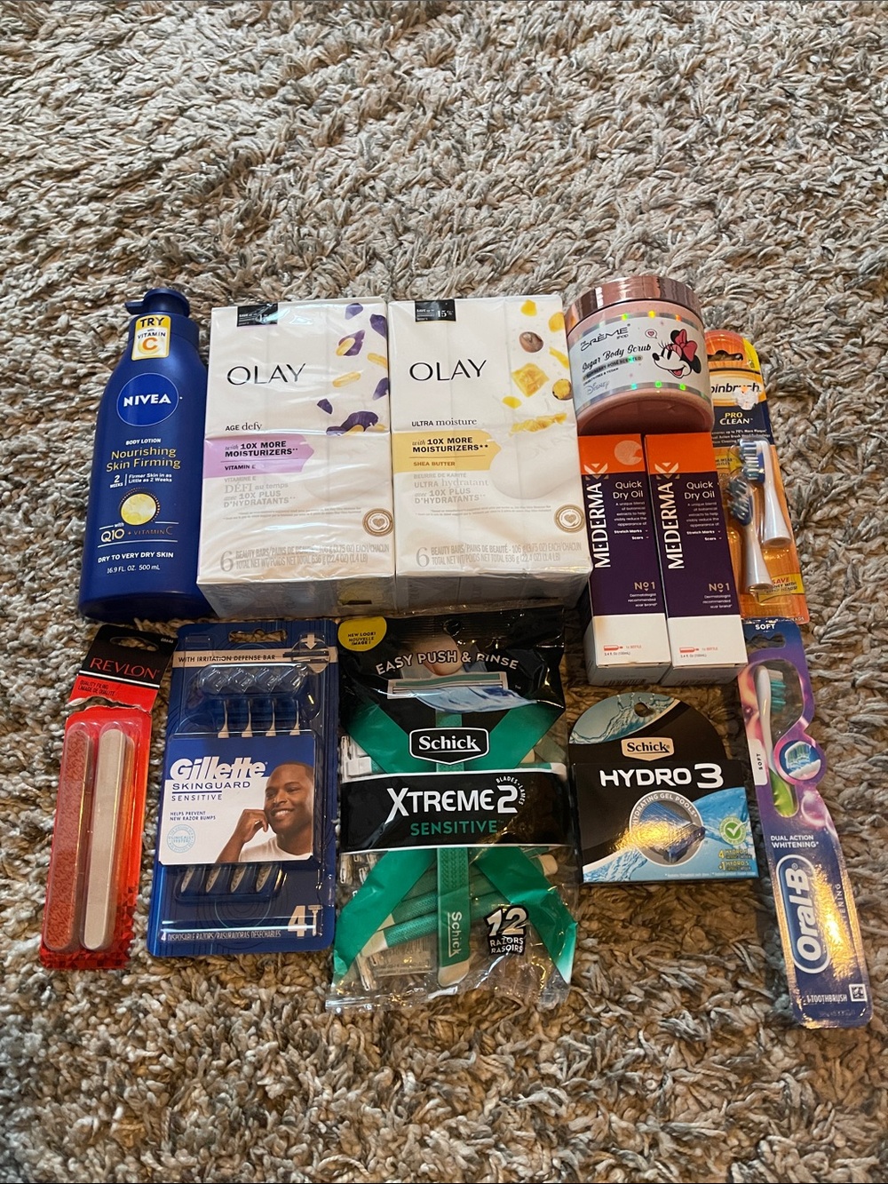 BODY CARE ESSENTIALS SET!!